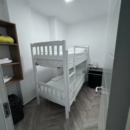 Guest Pro Albania Apartment *